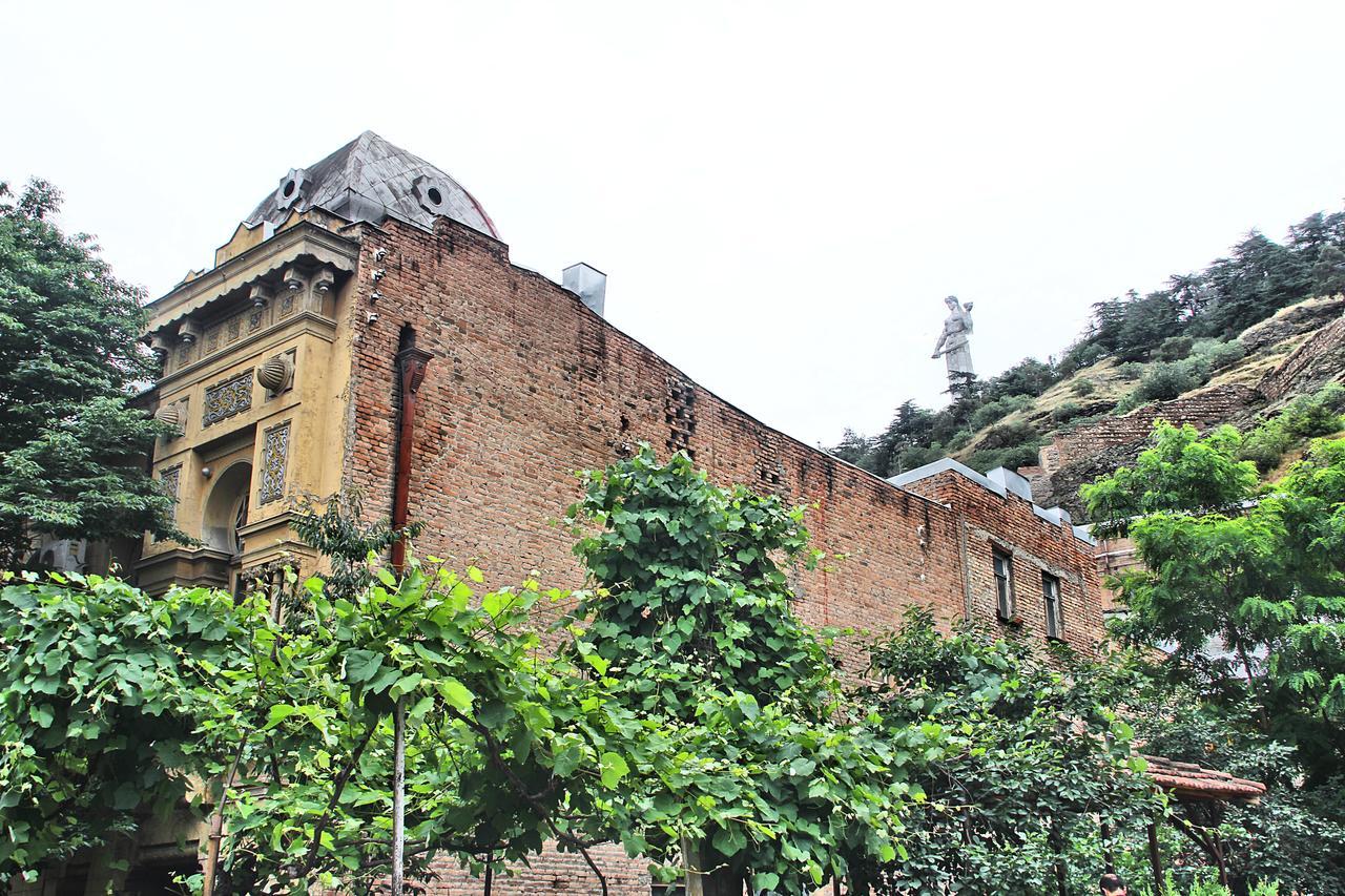 Holiday House Tbilisi Bagian luar foto