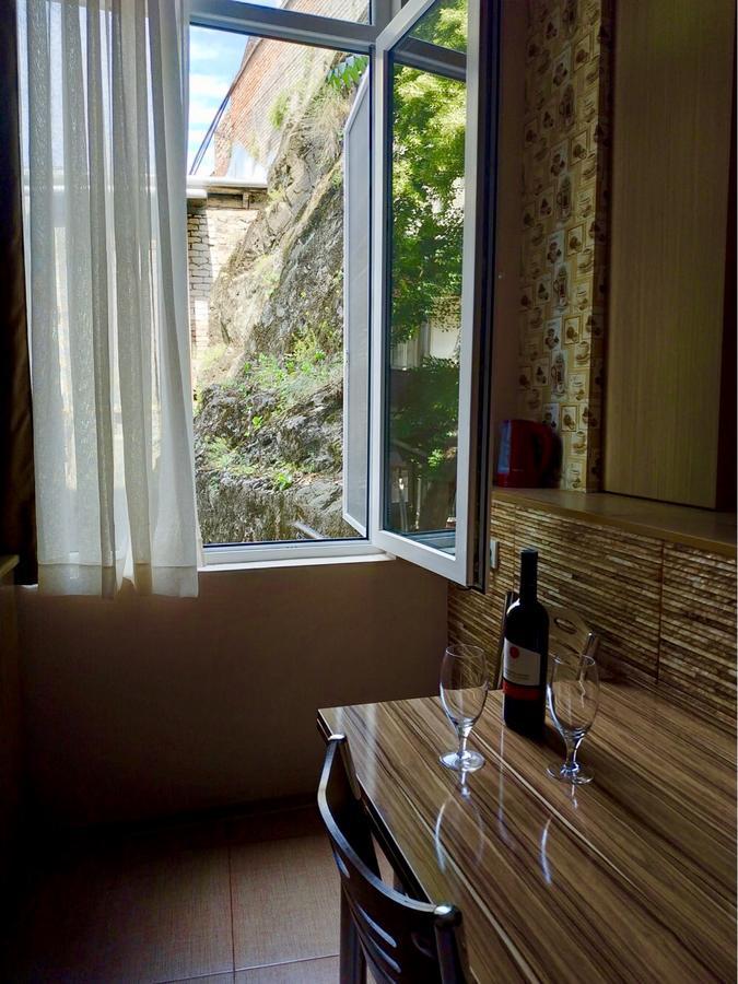 Holiday House Tbilisi Bagian luar foto